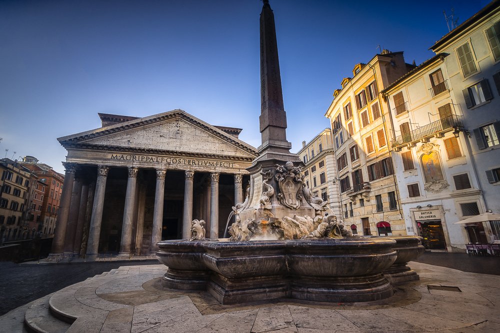 Photograph by Mario Cibulka