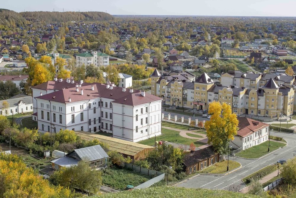 Осень провинциального города.