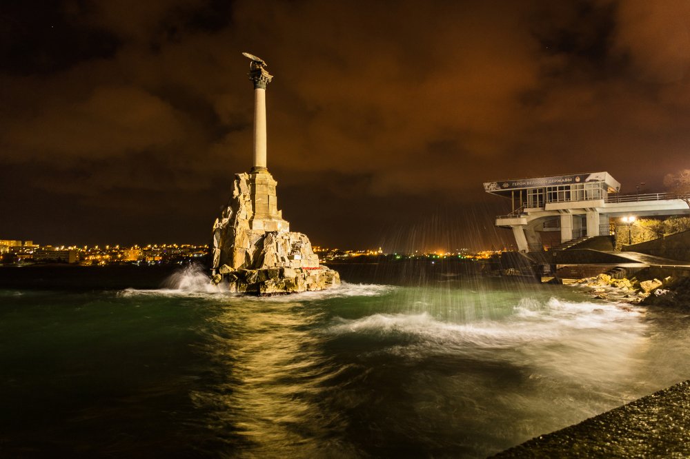 Вечер в Севастополе