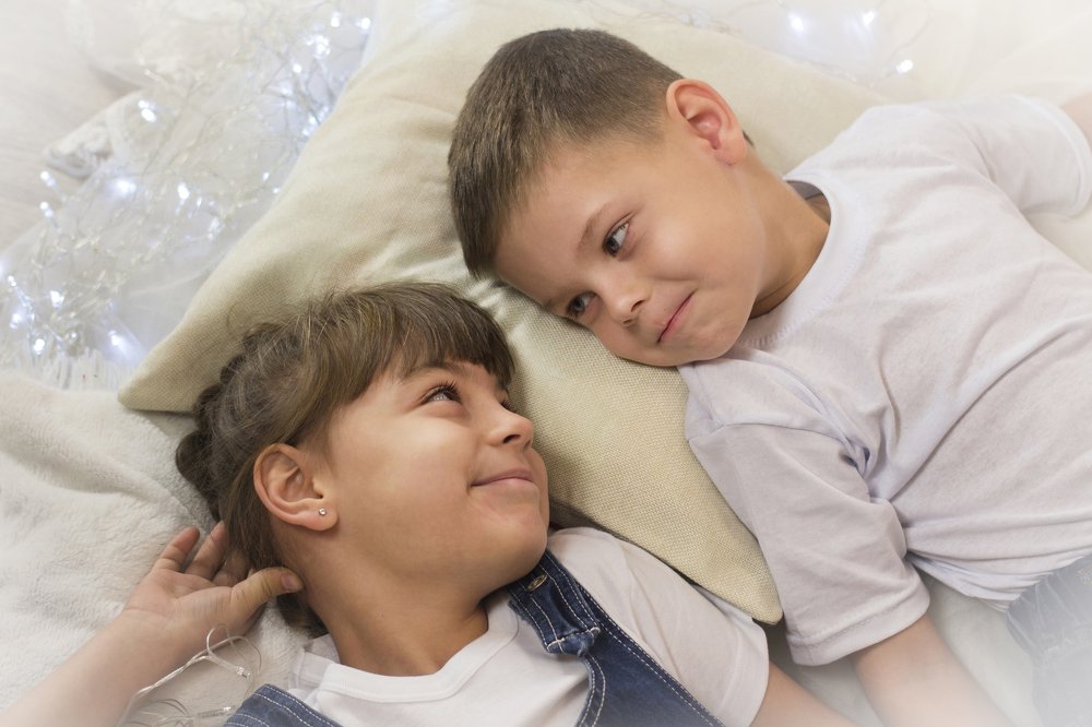 Брат и сестра