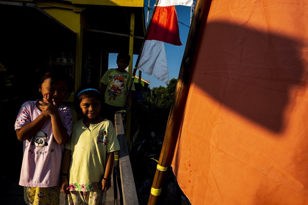 Photograph by  Deny Krisbiyantoro