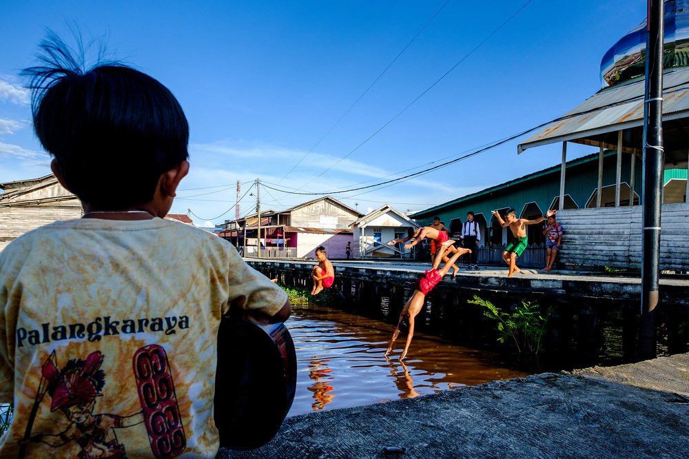 Photograph by  Deny Krisbiyantoro