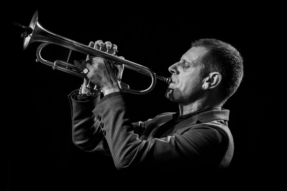 Italian trumpet in the Night