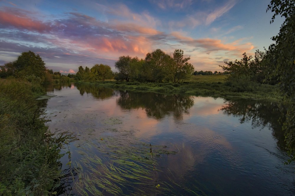 Вечер на реке