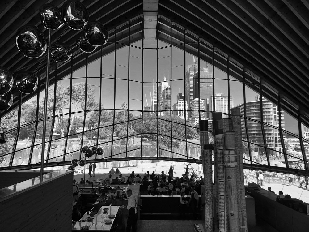 Sydney from the triangle window. Сидней из треугольного окна