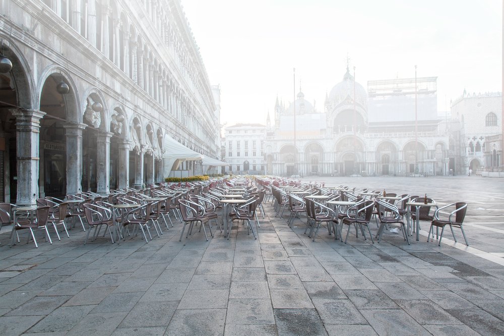 Waiting for tourists