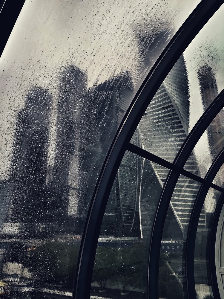 Дождь в городе