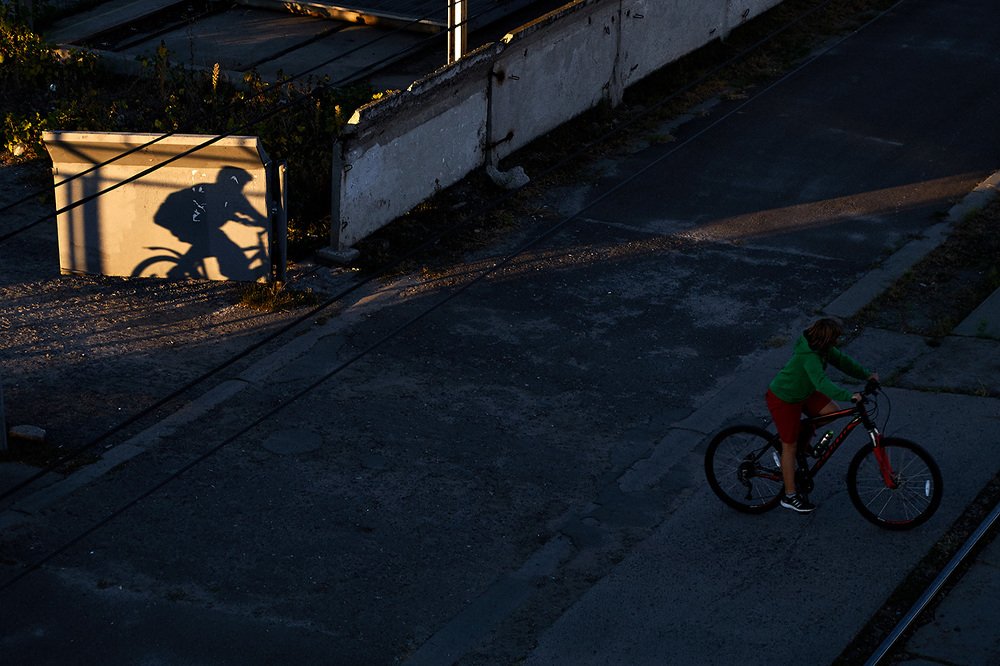 Не отставай...