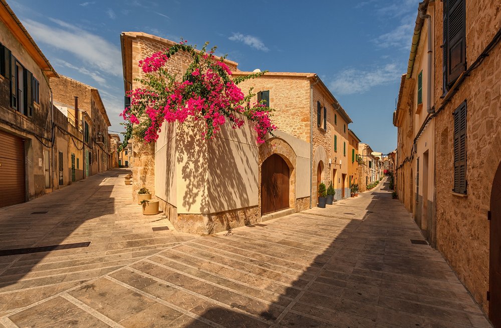 Улочки Алькудии.