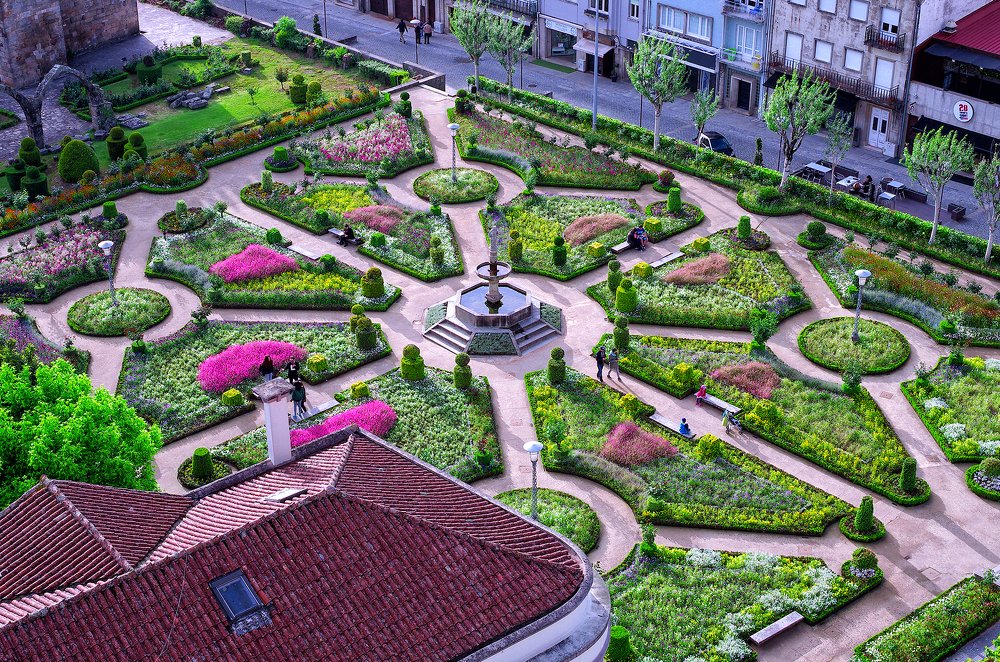 Santa Barbara Garden