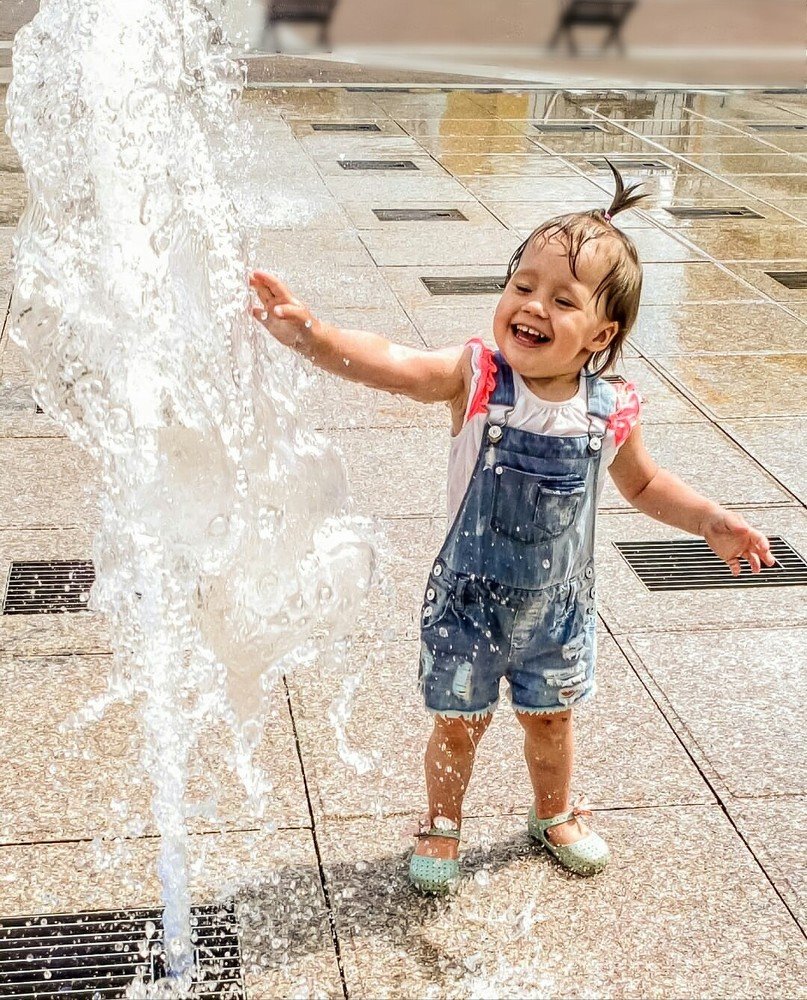 Игра с фонтаном.