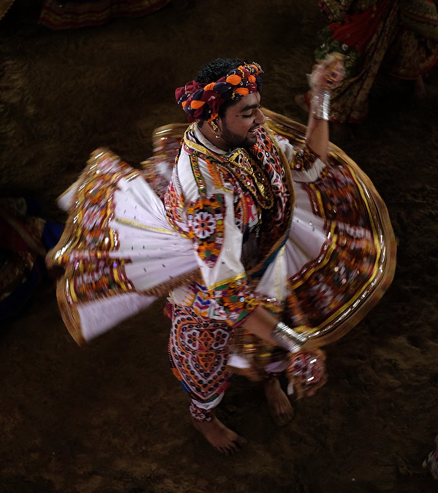 Happiness of Dancing