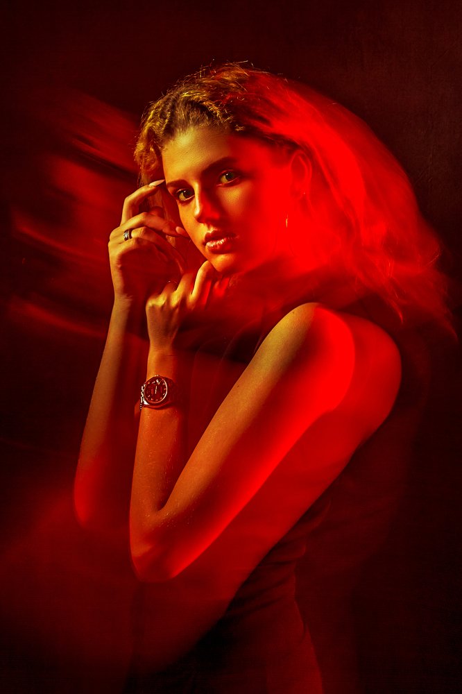 Красный Цветок