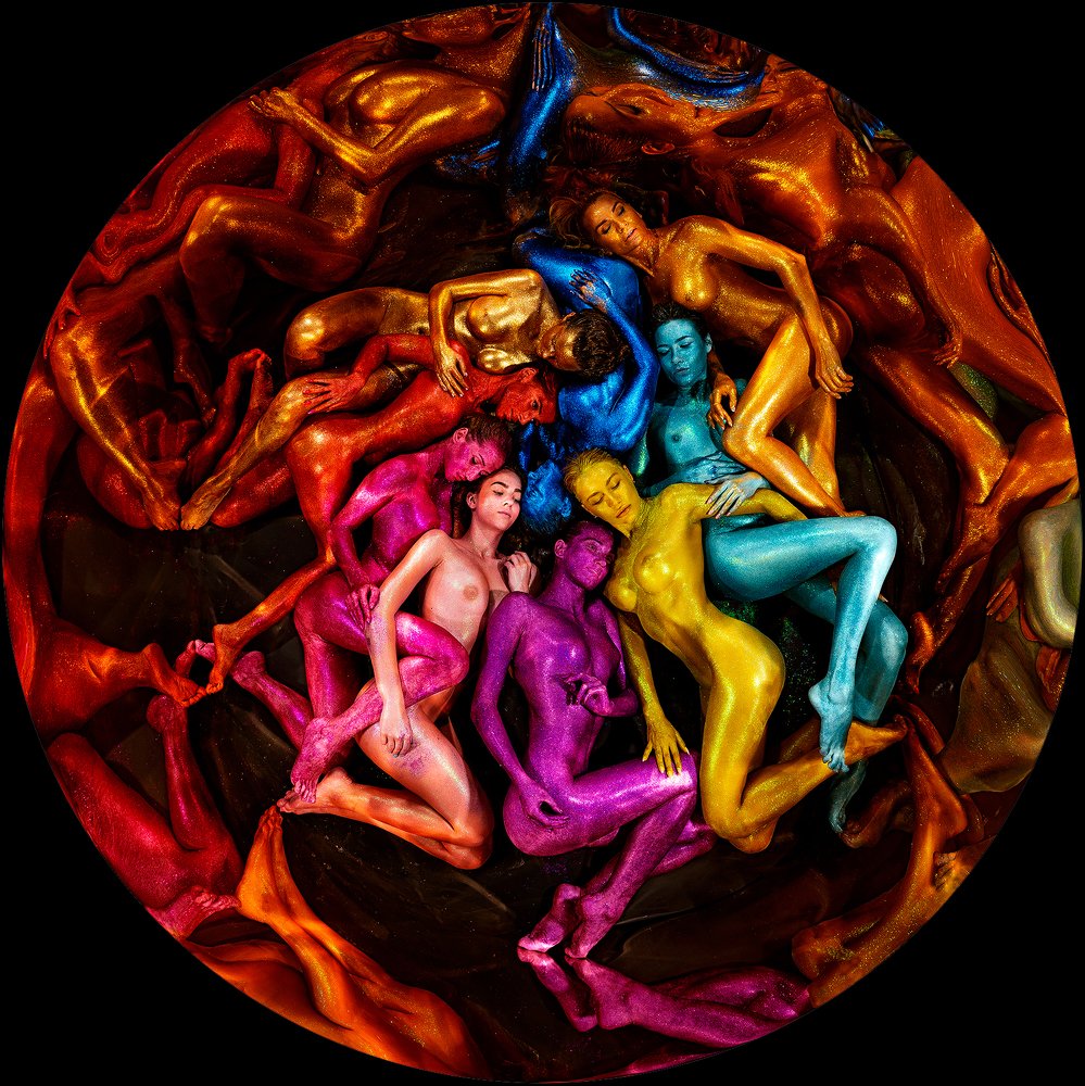 Photograph by Aleksandr Lishchinskiy