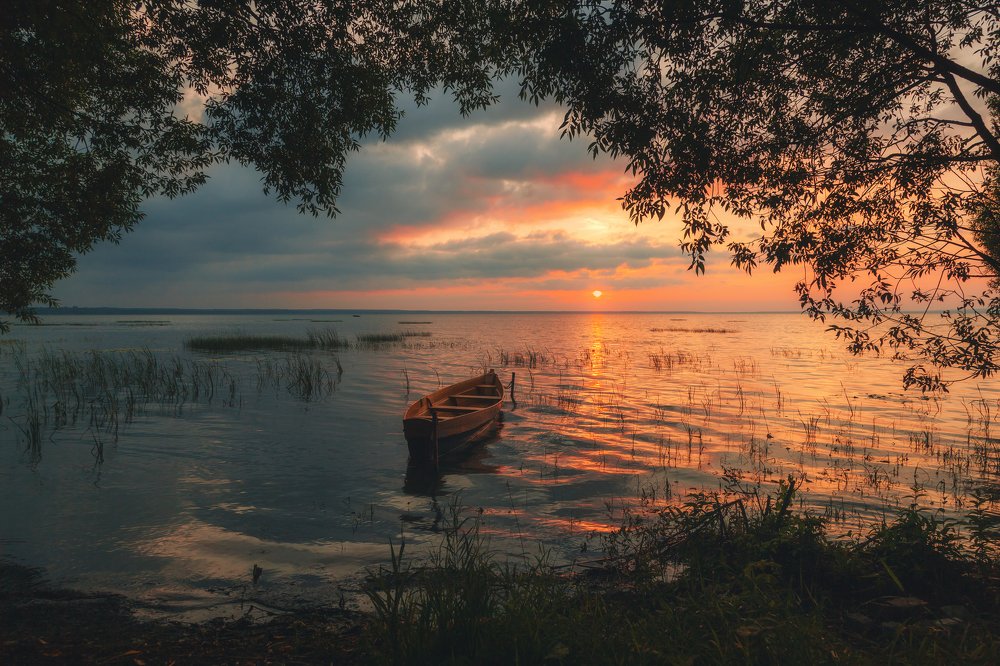 Закат на Плещеевом озере