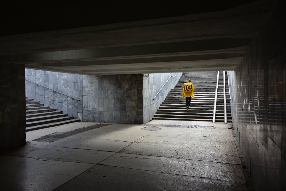 на яркой стороне