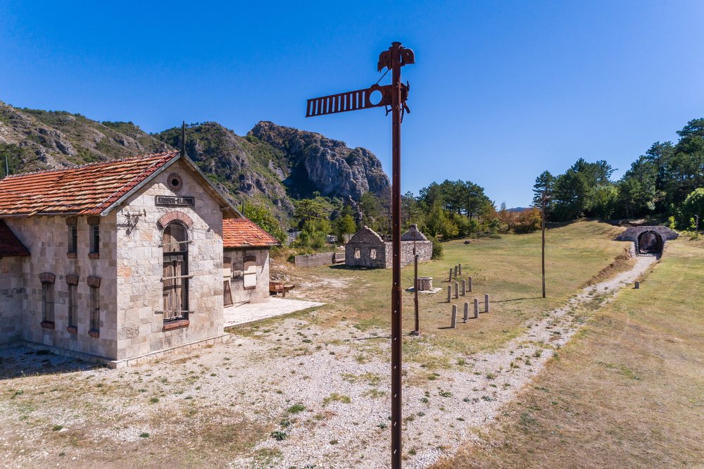 Photograph by Aleksei Kazakov