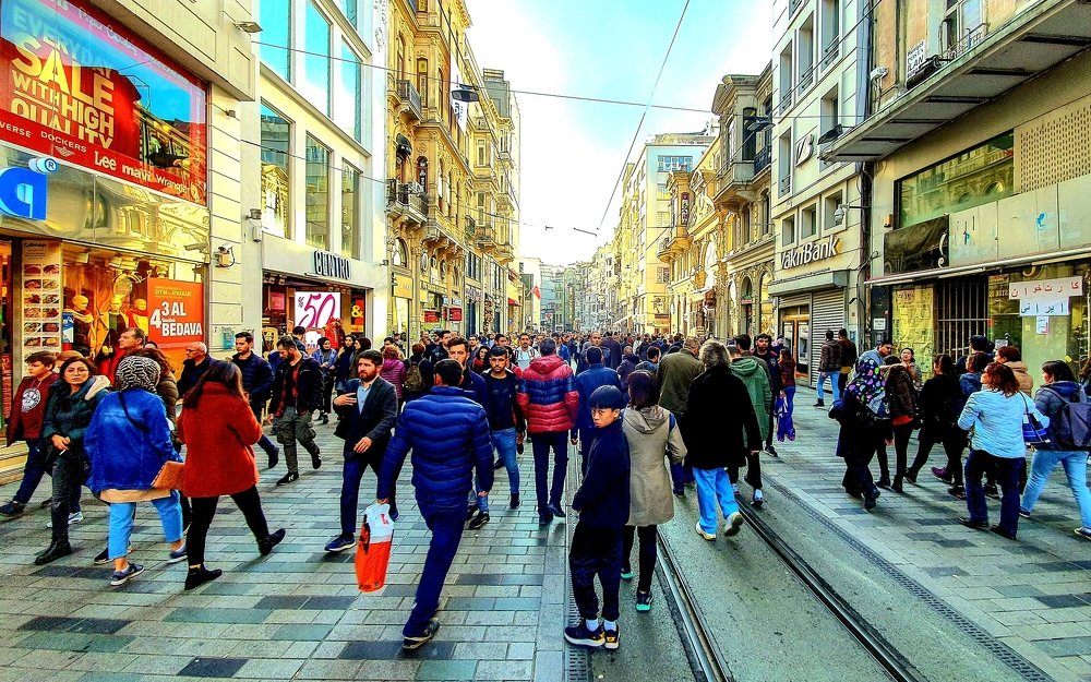 Crowd at Taksim Square