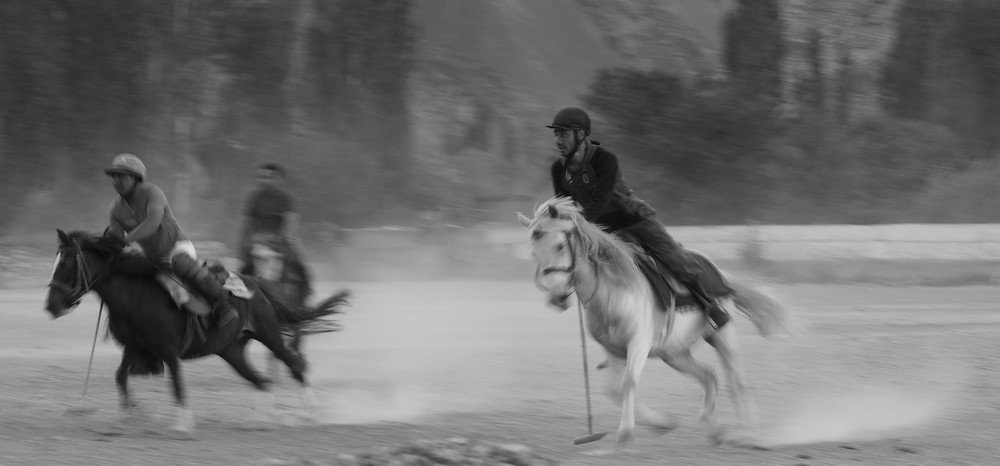 Photograph by Maga Mim