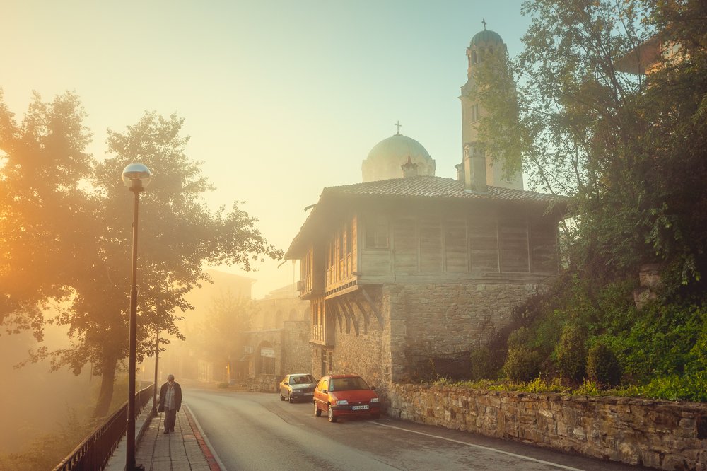 Туман и Солнце, Прошлое и Настоящее, Человек и Безлюдье...