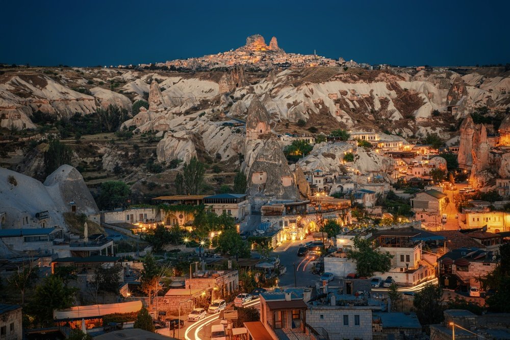 Фотография автора Максим Мишин