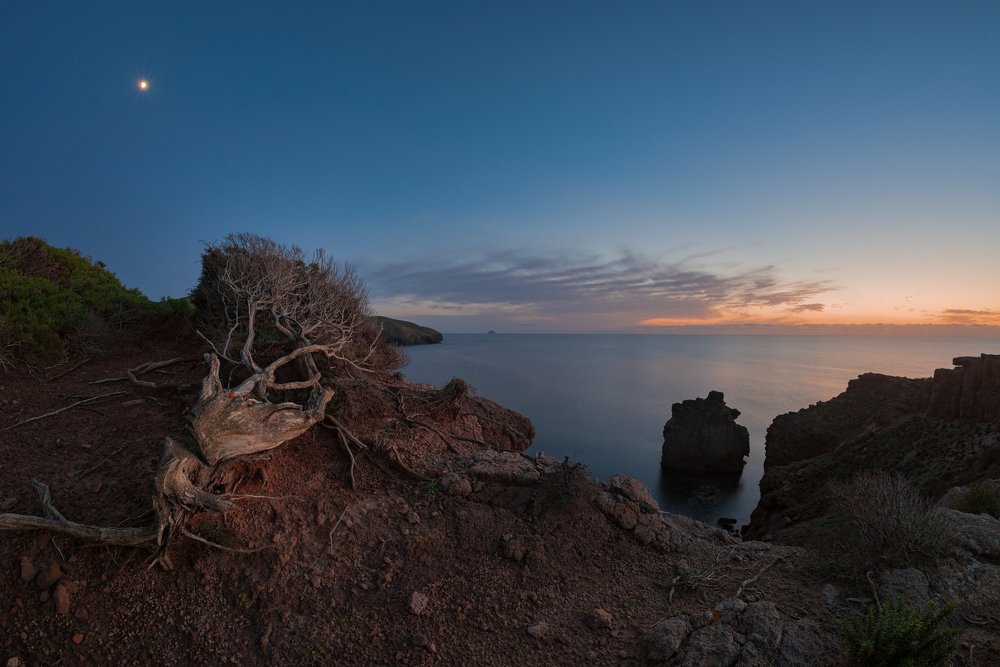 Photograph by Giovanni Corona