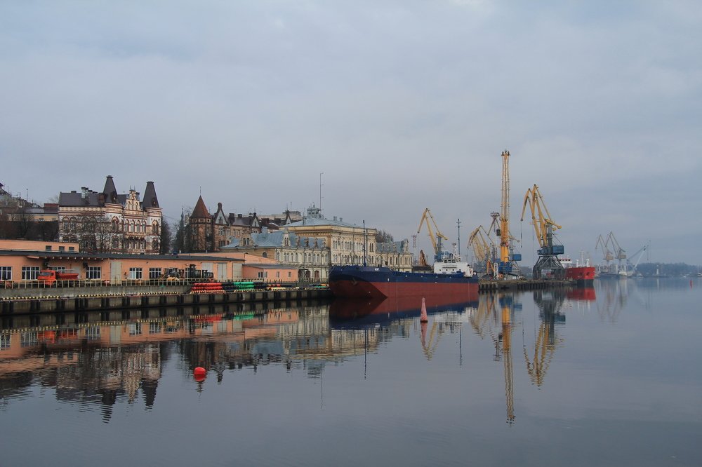 Отражение при полном штиле