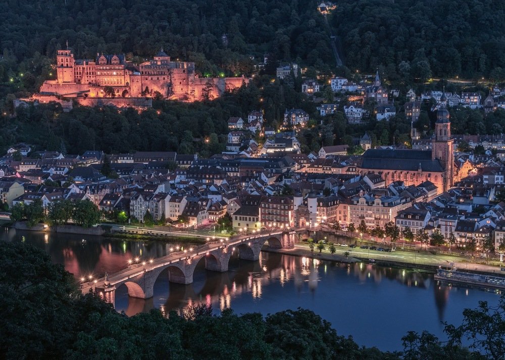 Летние сумерки в Хайдельберге.