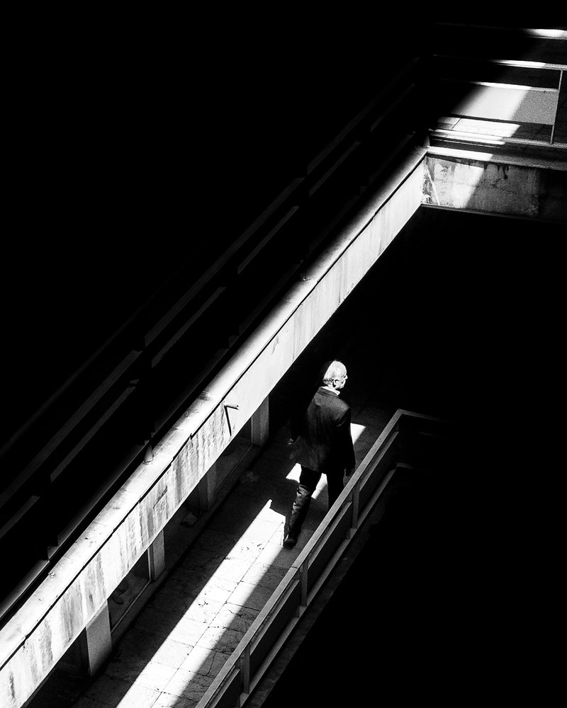 Photograph by Hamid Rastin