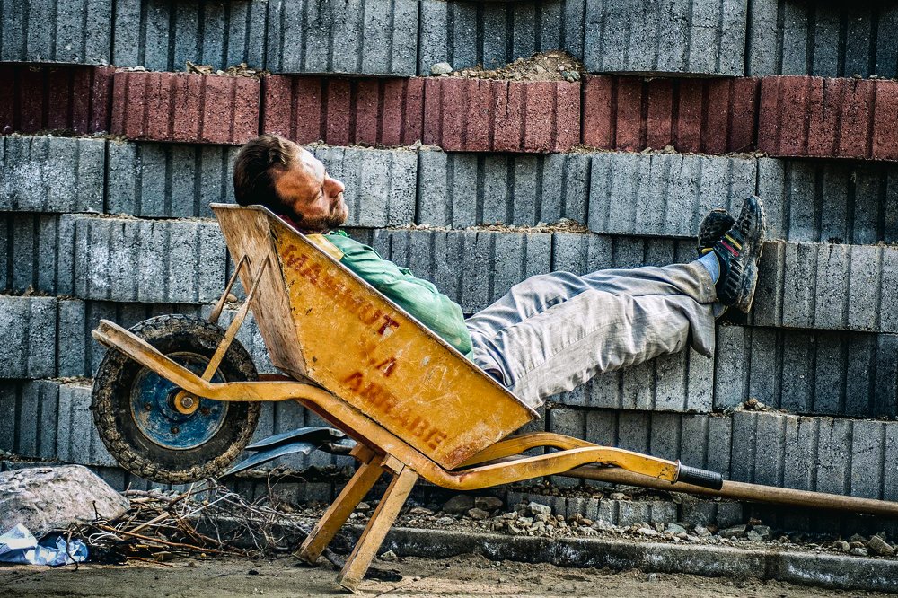 Photograph by DAMOUN POURNEMATI