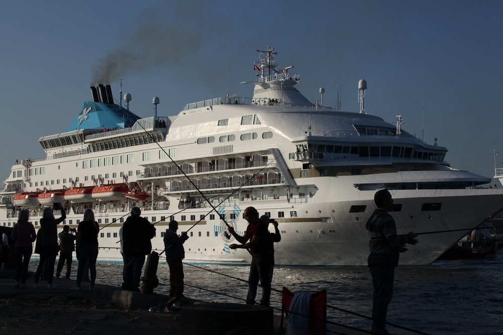 Тени на берегу Босфора