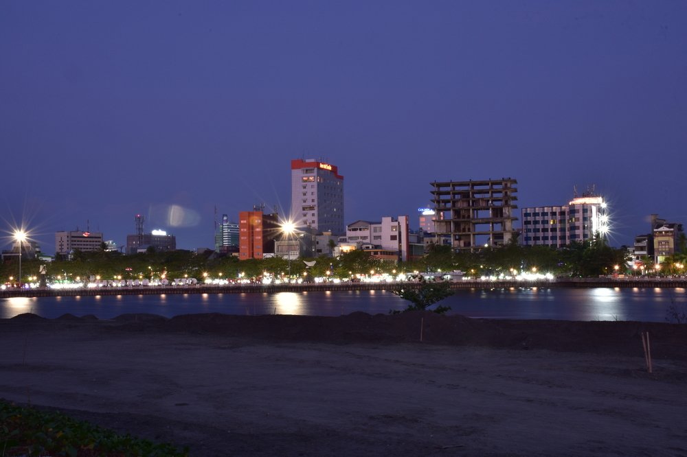 Photograph by Arief Kwandou