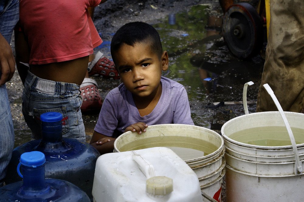 WATER A HUMAN RIGHT THAT WE DON'T HAVE