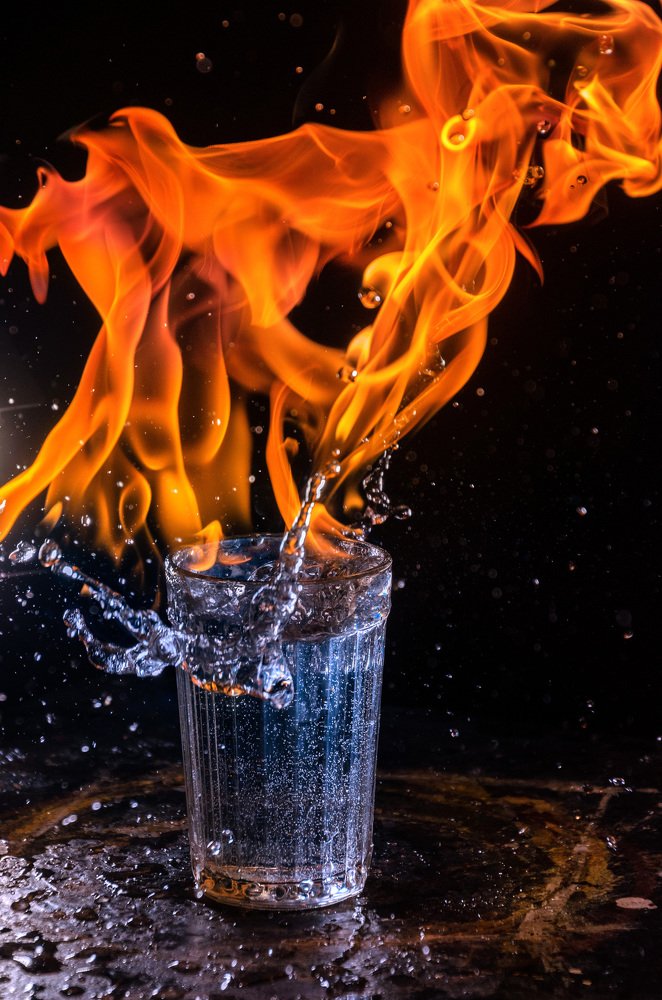 Огненный танец...!