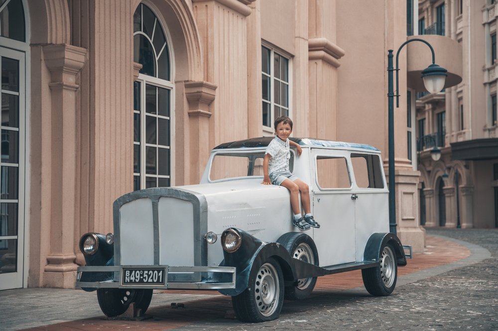 Фотография автора Эдуард Тихонов