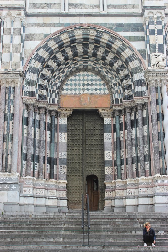 Photograph by Anastasia Kodatenko