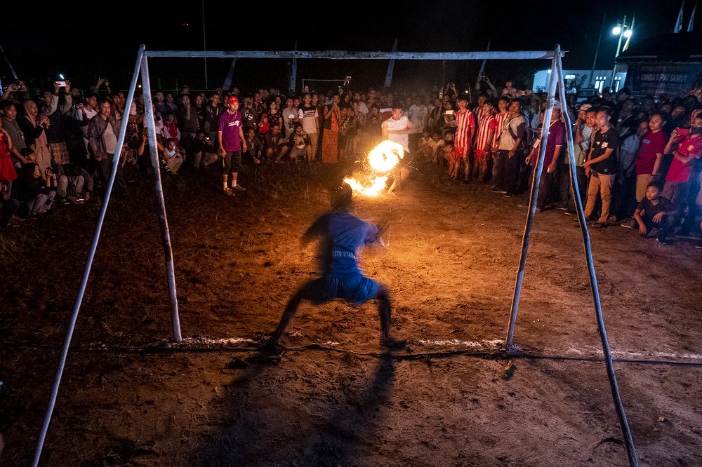 Photograph by  Deny Krisbiyantoro