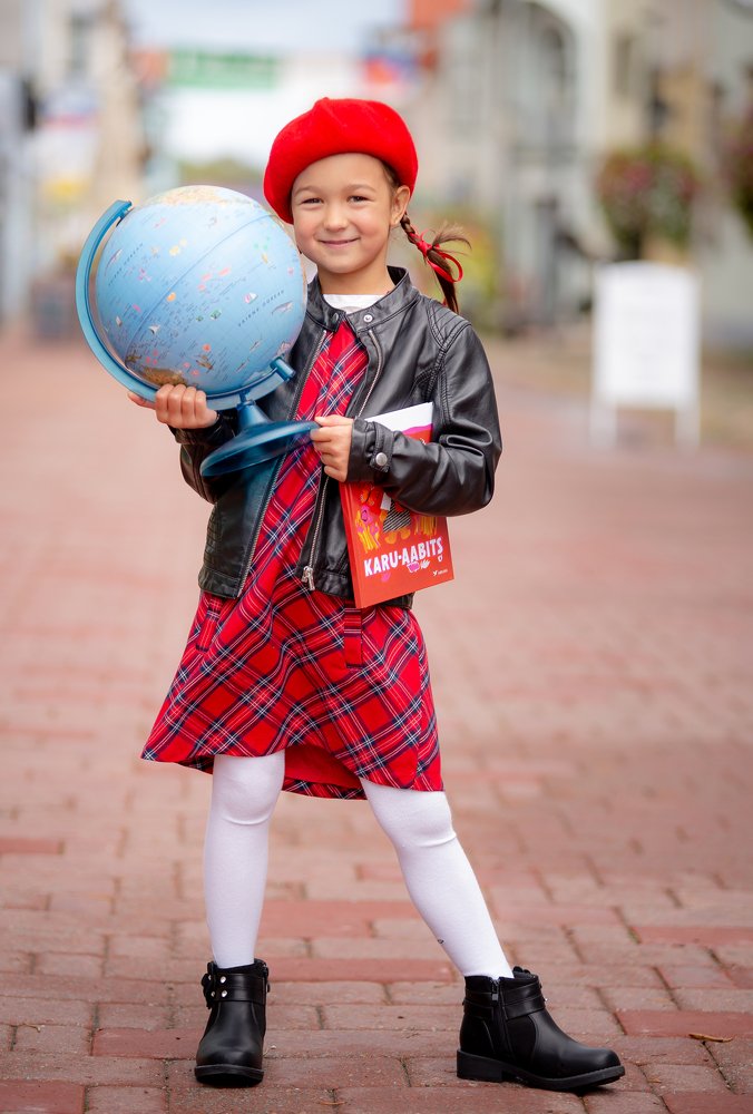 Скоро в школу