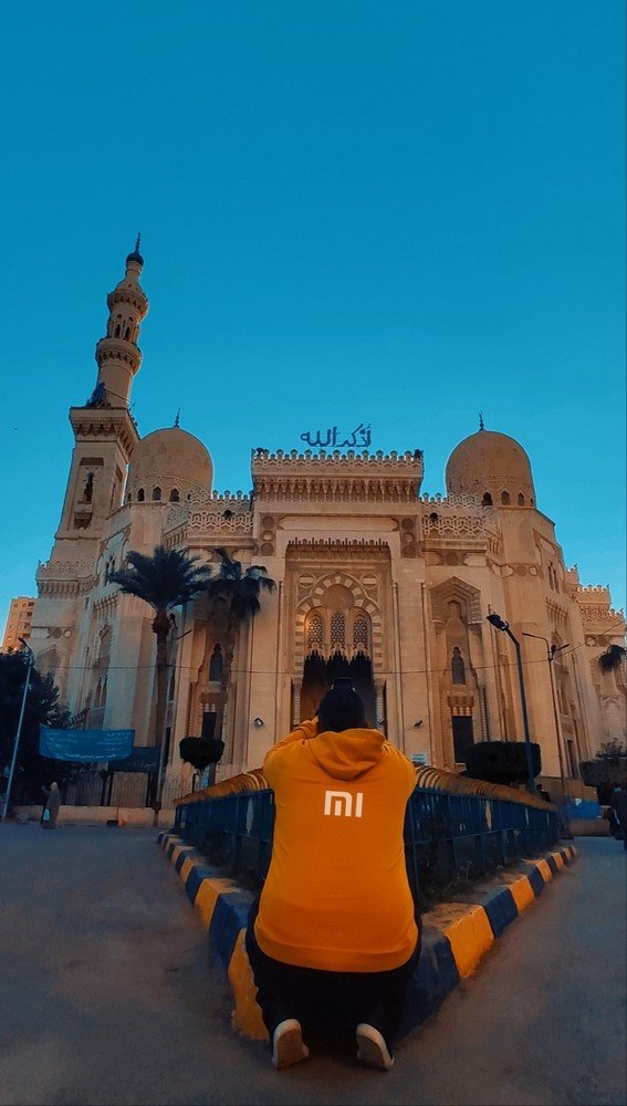 Photograph by Islam Ibrahim