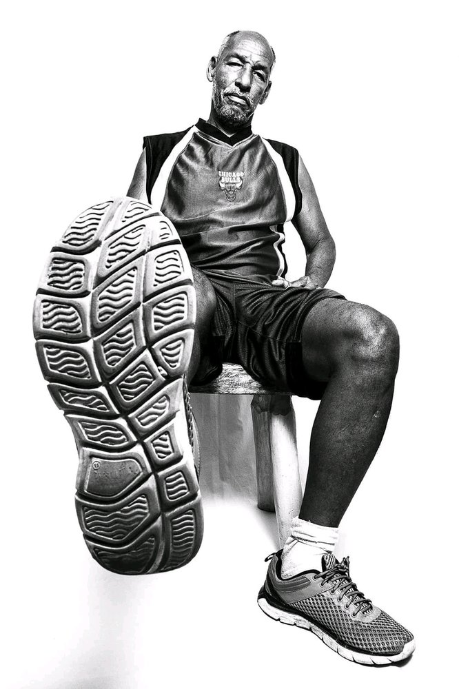 DE PROFESIÓN ATLETA