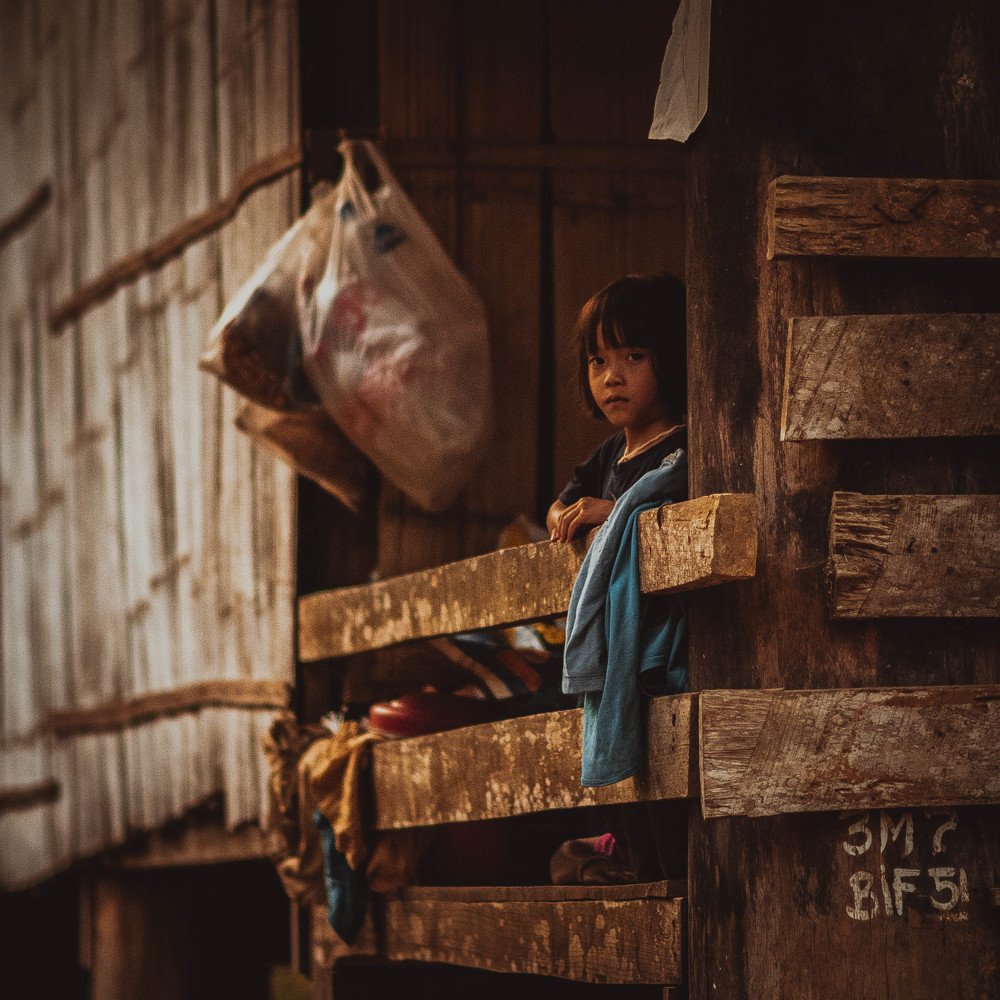 Девочка из племени Карен.