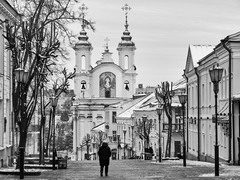 Photograph by Aliaksandr Savin