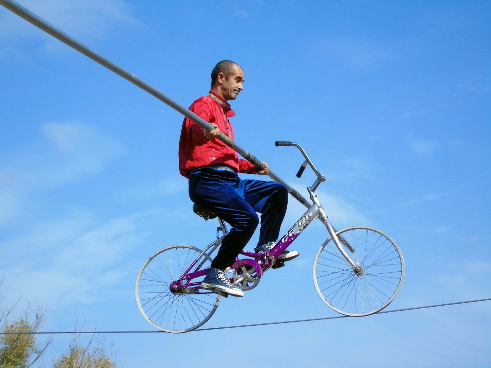 Канатоходец