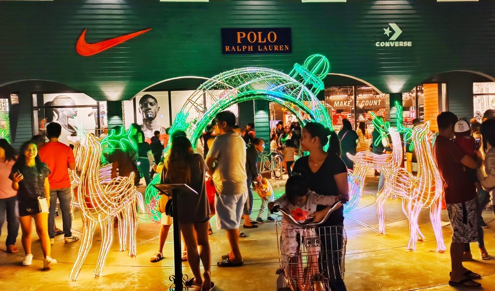 Year end lights organized chaos