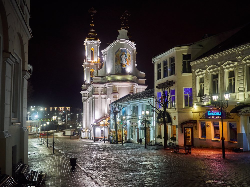 Photograph by Aliaksandr Savin