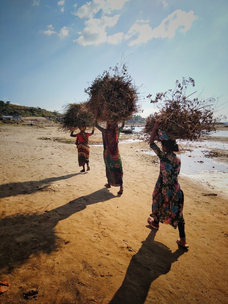 Life of tribal women.