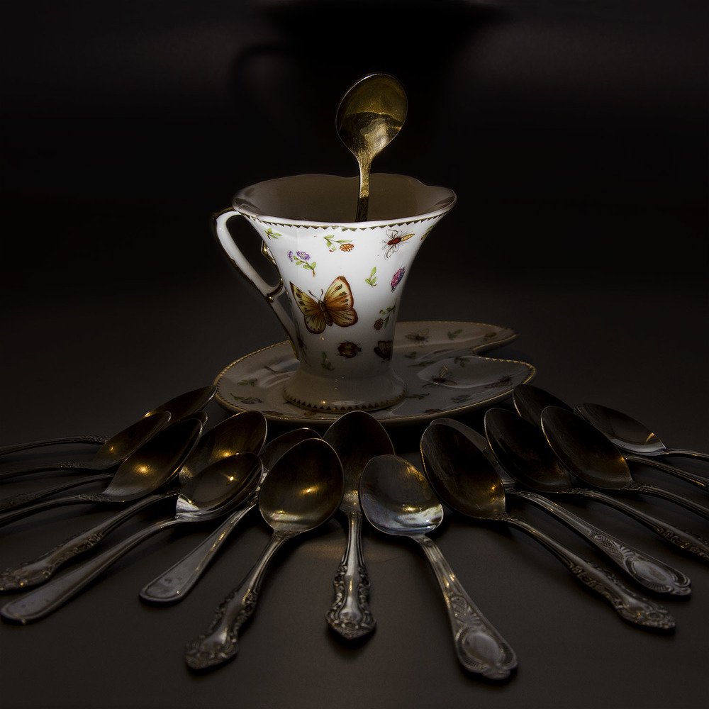 Бьюти-блогерша и её подписчики.