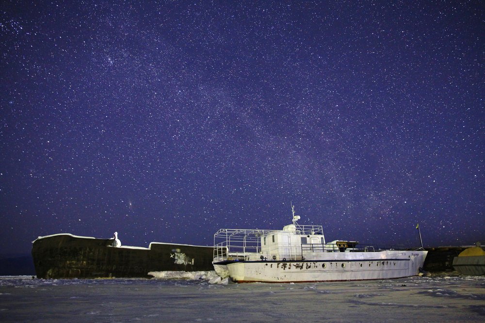 Baikal stary night