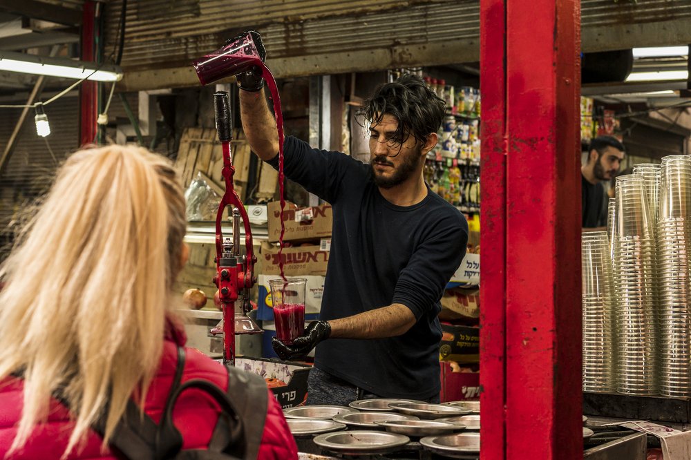 Гранатовый сок - Pomegranate juice