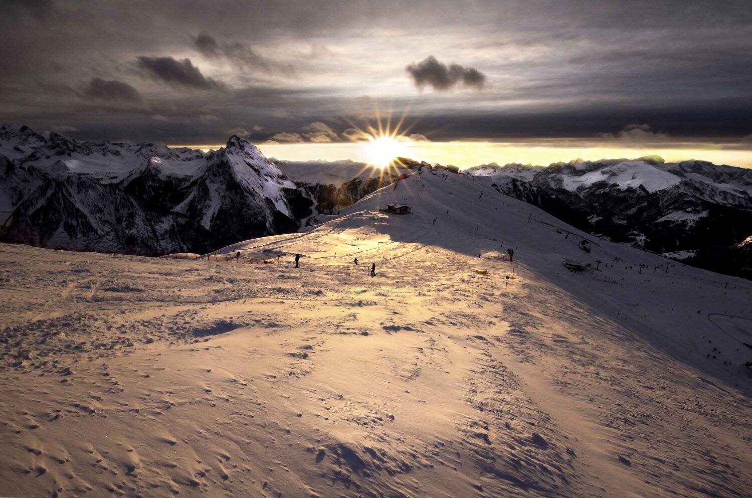 "Золотой час" в горах